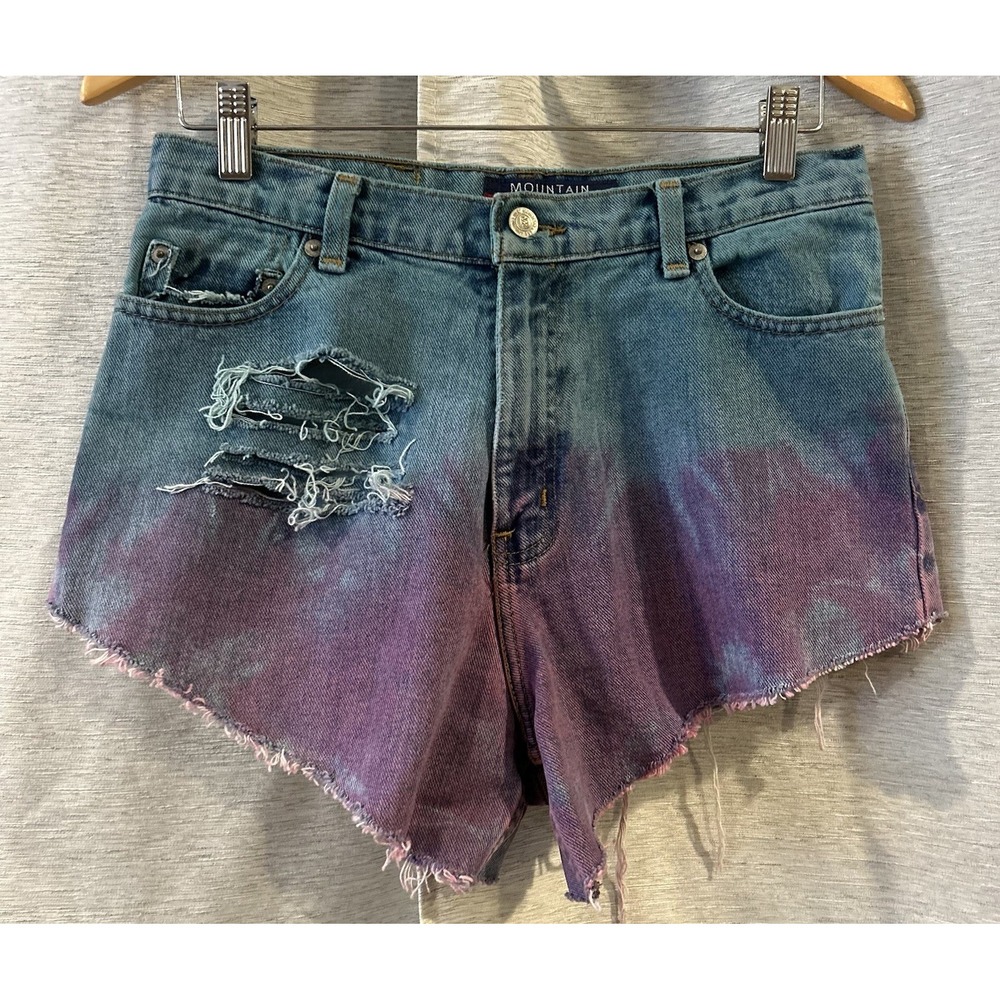 Vintage Mountain Lake Ombre Demin Shorts Raw Hem Distressed Size 8 Reworked